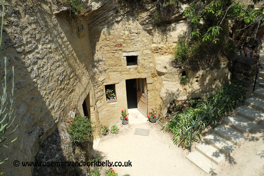 Troglodyte house - Rochmenier Anjou France