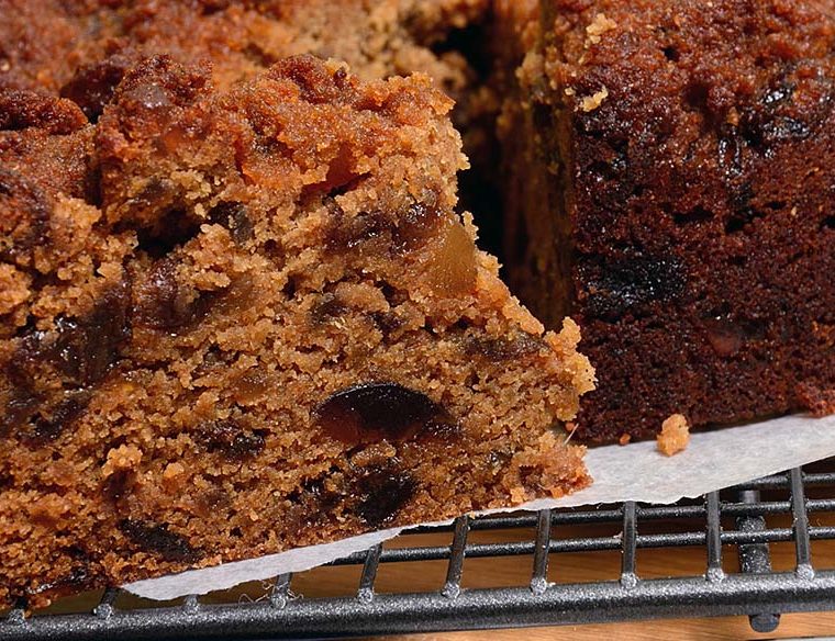 Easy gluten-free fruit cake