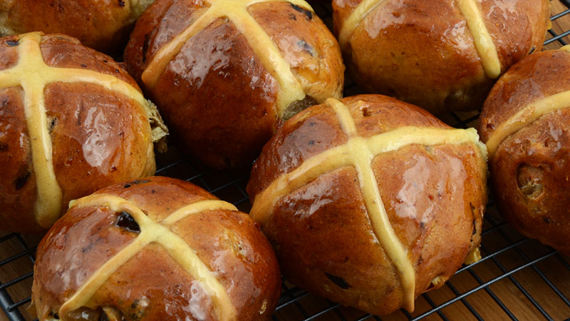 Homemade Hot Cross buns