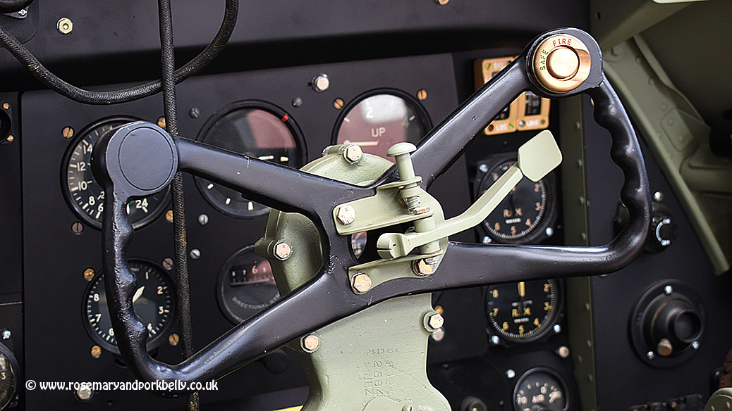 Inside WW2 aircraft cockpit - Wings Museum
