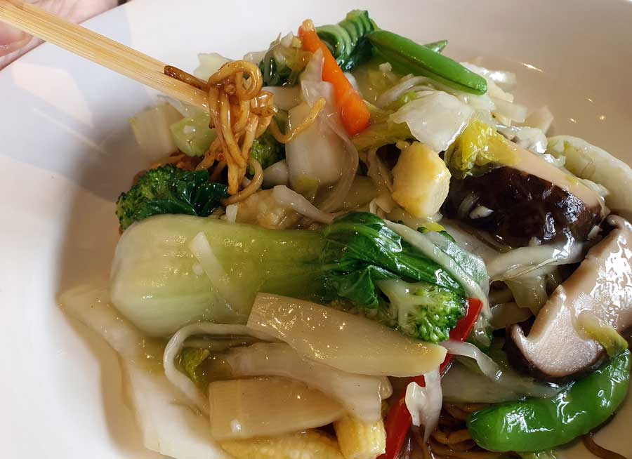 Vegetarian Lo Mein Mizu Brentwood UK © rosemaryandporkbelly