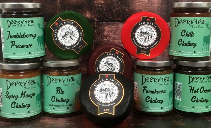 Deerview Chutney, Jams and cheese © Deerview