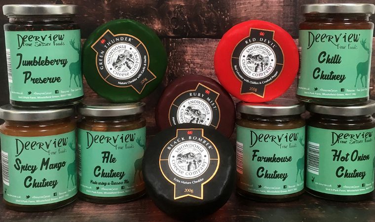 Deerview Chutney, Jams and cheese © Deerview