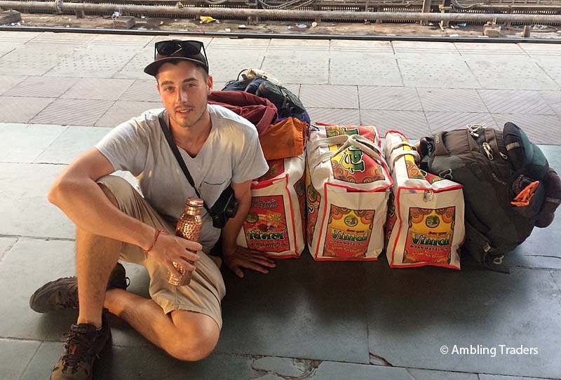 Waiting for the train from Jaipur to Pushkar
