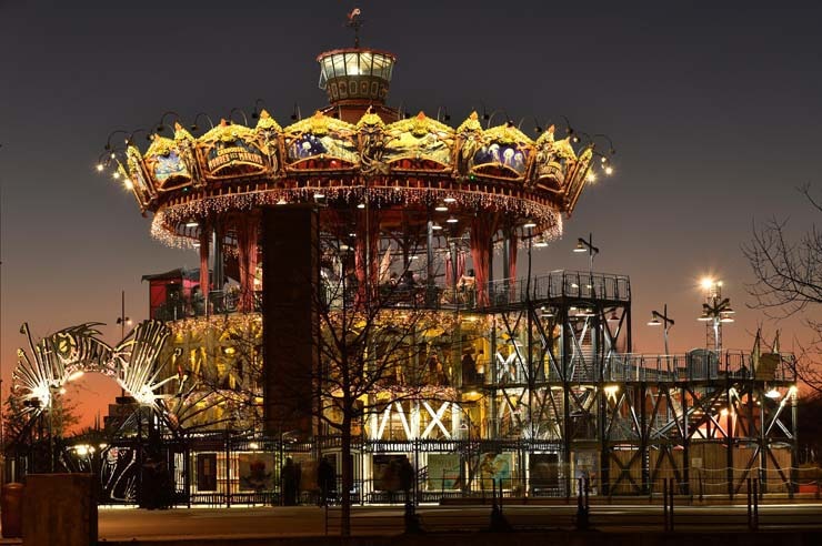 The Carousel of the Marine Worlds Les Machines de L’ile, Nantes France © Jean-Dominique Billaud, LVAN