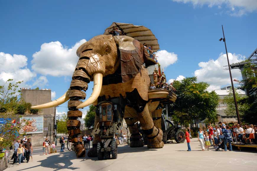 Elephant Machine Discover the weird and wonderful machines of Nantes | Rosemary and Pork ...