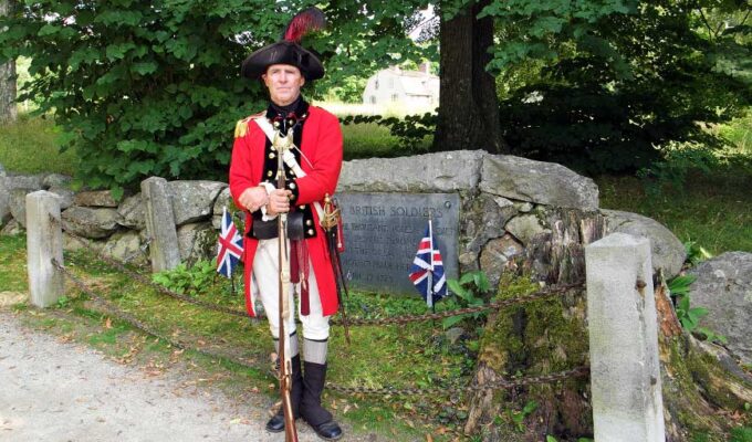 1775 King's Army Regular holding musket North Bridge Concord MA
