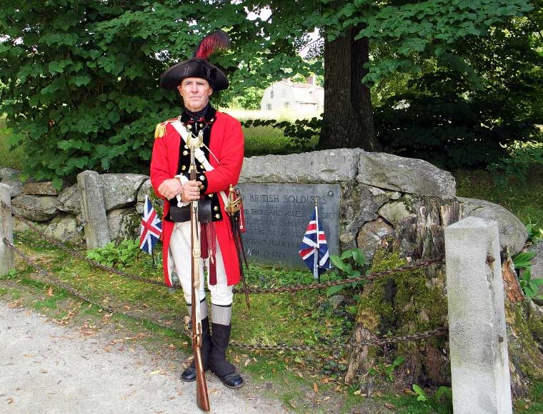 1775 King's Army Regular holding musket North Bridge Concord MA