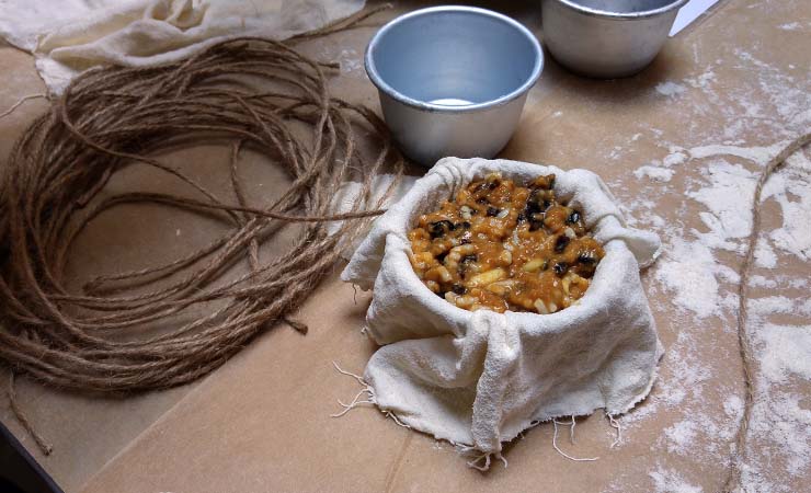 Individual Christmas pudding, recipe Eliza Acton © rosemaryandporkbelly.co.uk