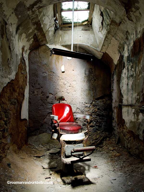 Dentist's chair in old cell at Eastern State Penitentiary © rosemaryandporkbelly.co.uk