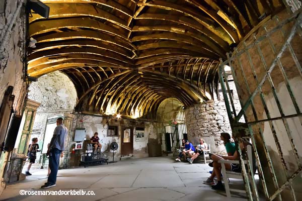 Vaulted ceiling of the surveillance hub, Eastern State Penitentiary © rosemaryandporkbelly.co.uk