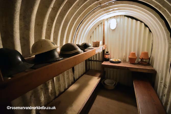 Andersen shelter, Tunnel Road East Reigate Caves  © rosemaryandporkbelly.co.uk