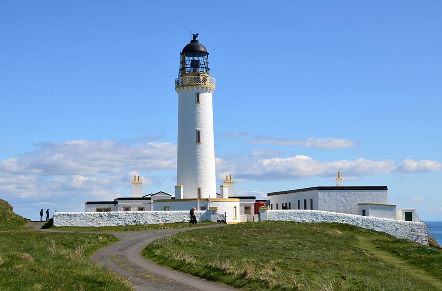 Mull of Galloway lighthouse © The Carlisle Kid (cc-by-sa/2.0)