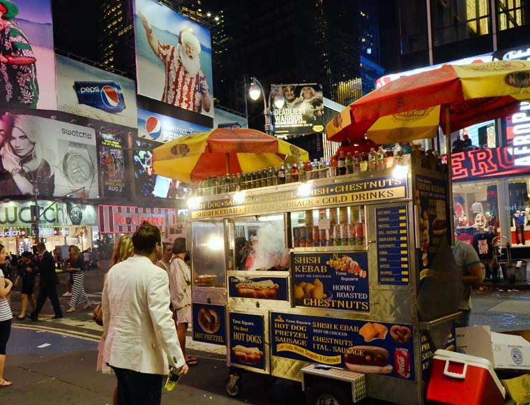 Street vendor in Times Sq, New York USA © rosemaryandporkbelly.co.uk