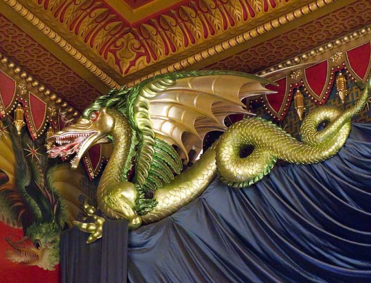 Dragon, Royal Pavilion Brighton © rosemaryandporkbelly.co.uk