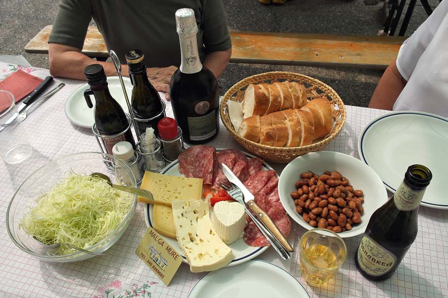 Lunch at Malga Mure, Paderno del Grappa © rosemaryandporkbelly.co.uk