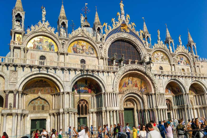St. Mark's Basilica Venice Italy © rosemaryandporkbelly.co.uk
