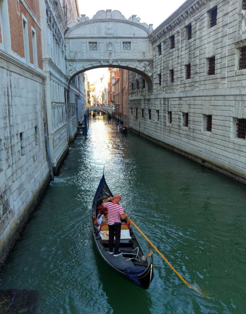 The Bridge of Sighs, Venice Italy © rosemaryandporkbelly.co.uk