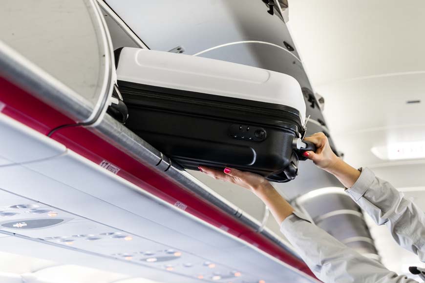 Hand luggage in aeroplane © Viktor Hanacek, Picjumbo