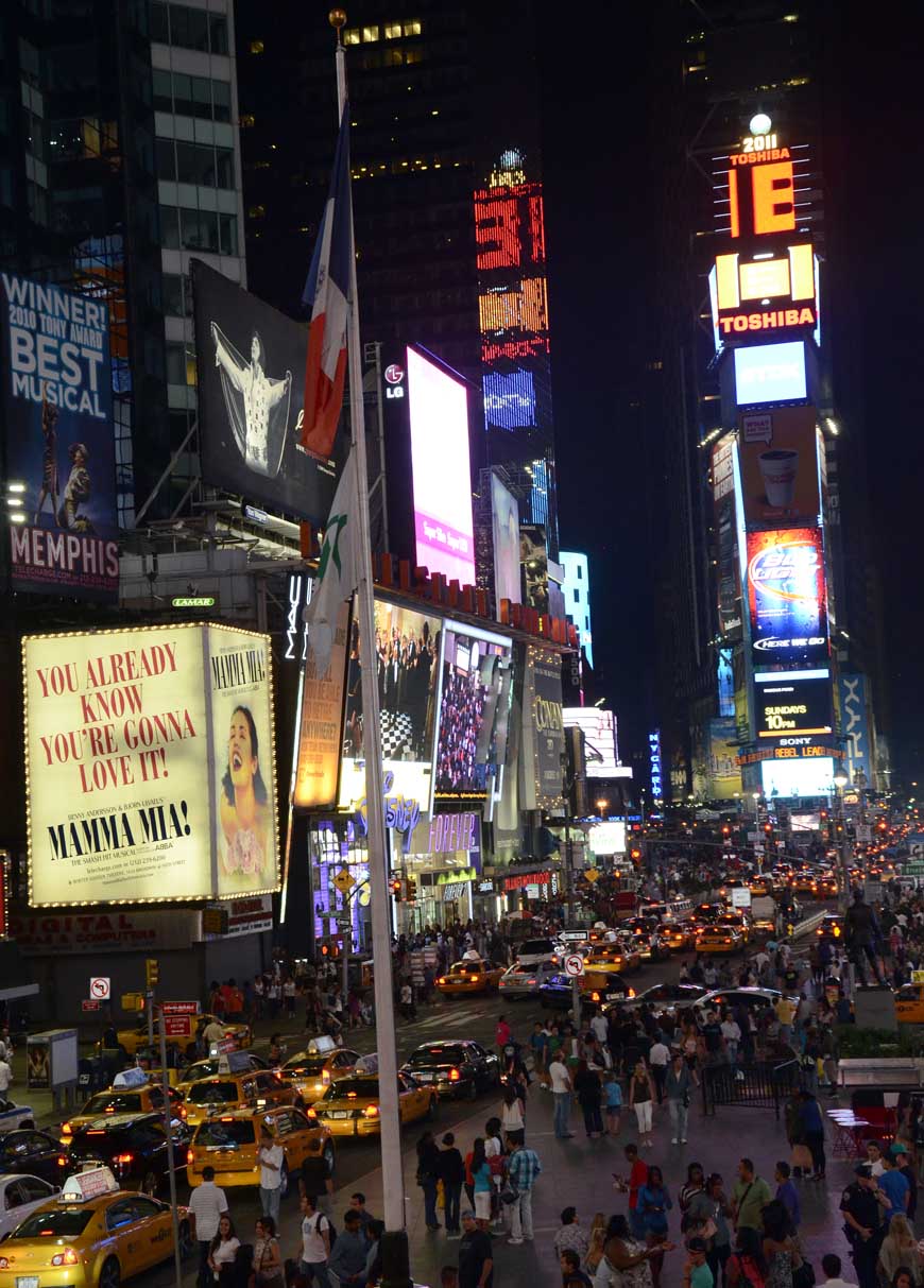Times Square, New York © rosemaryandporkbelly.co.uk