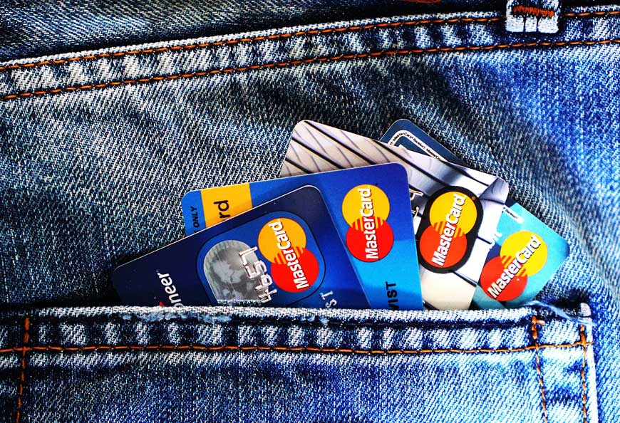 Credit cards © TheDigitalWay, Pixabay