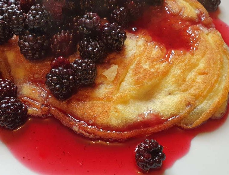Coconut flour pancakes served with blackberries © rosemaryandporkbelly.co.uk