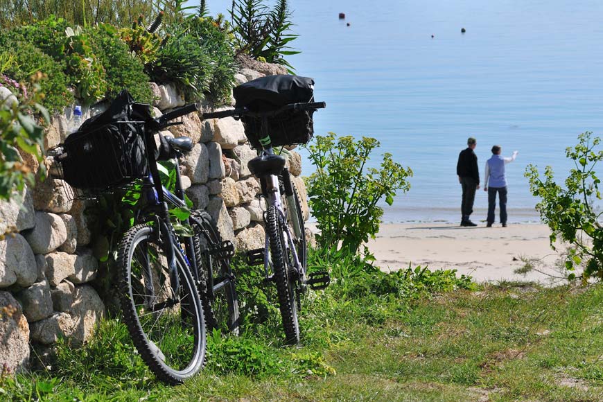 Cycling around Tresco, Isles of Scilly © Adam White Photography