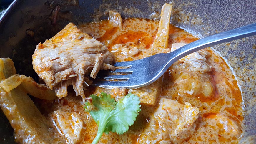 Chicken massaman curry, Chilli Thai restaurant, Hove © rosemaryandporkbelly.co.uk