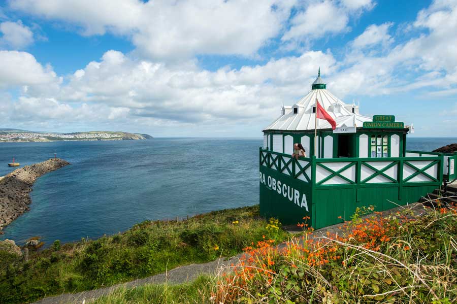Couple at the Camera Obscura Douglas Head isle of Man © Jill Jennings