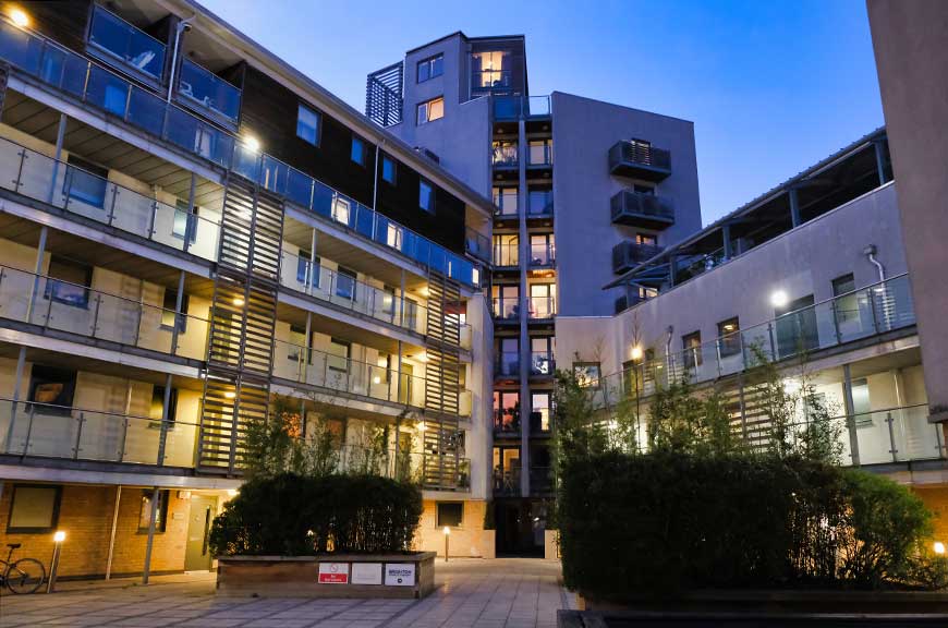 Offices and flats, Kingscote Way, Brighton ©rosemaryandporkbelly