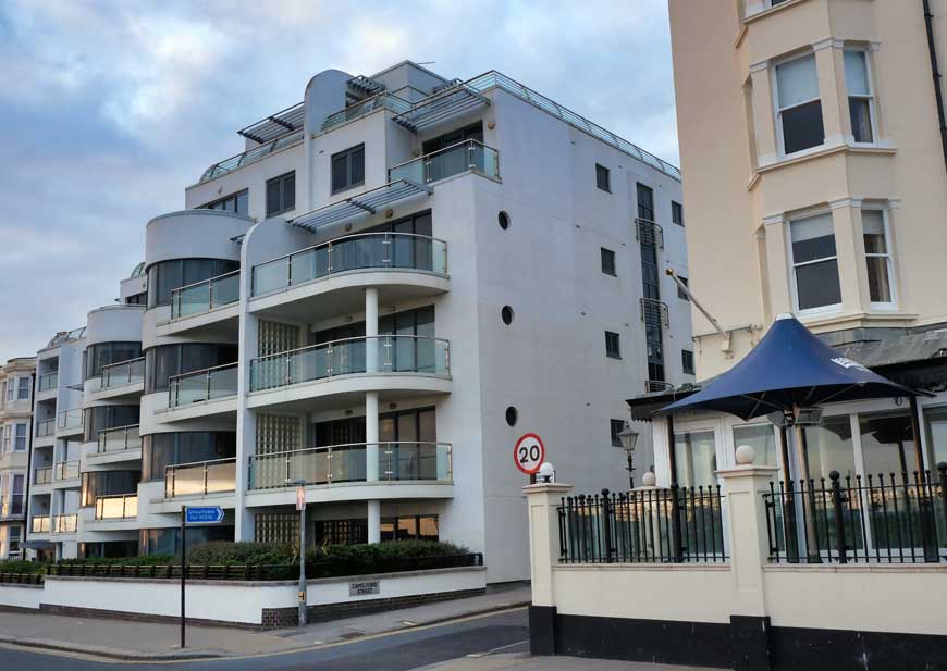 The Van Alen Building, Brighton ©rosemaryandporkbelly