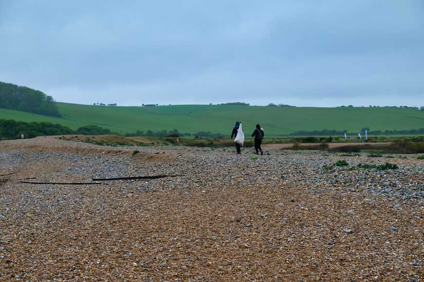 Litter picking at Cuckmere Haven beach East Sussex ©rosemaryandporkbelly