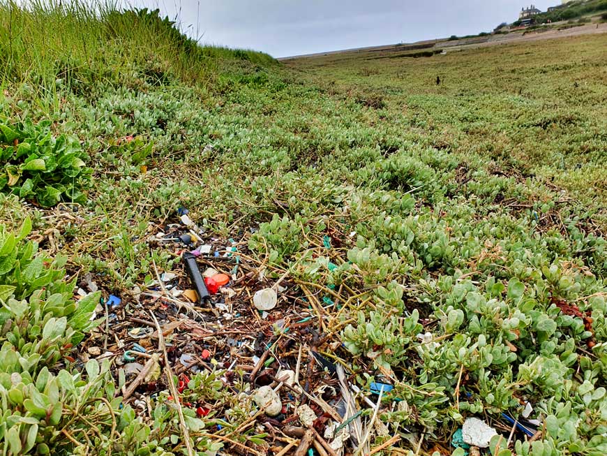 Plastic litter at Cuckmere Haven East Sussex ©rosemaryandporkbelly
