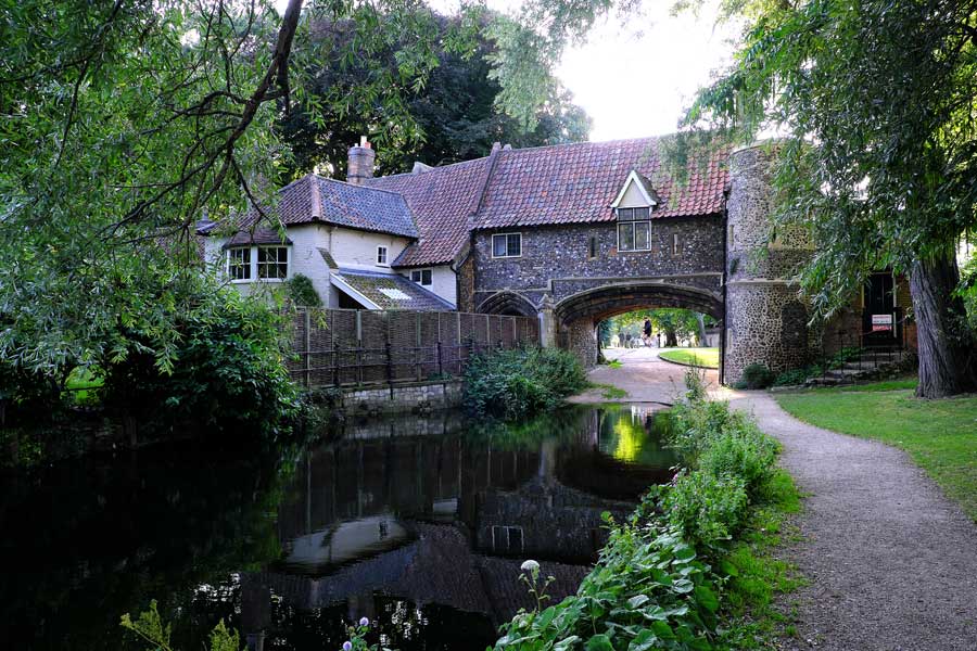 Pull's Ferry Norwich ©rosemaryandporkbelly