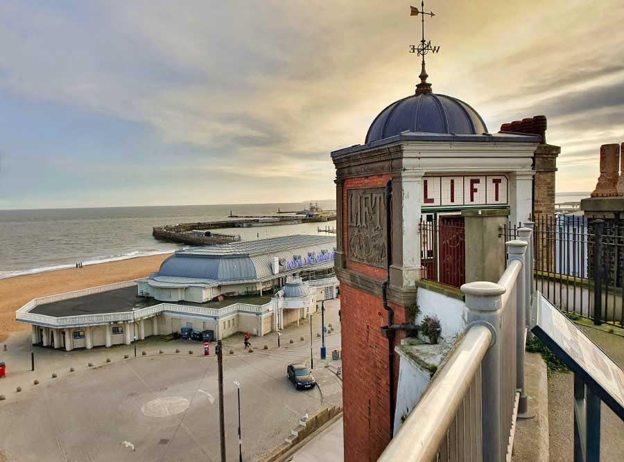 Edwardian East Cliff Lift Ramsgate Kent ©rosemaryandporkbelly