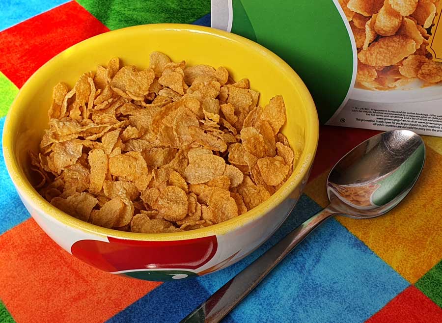 Cornflakes in a bowl