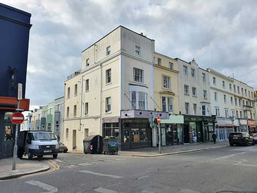 1 Western Road Hove. Formerly used as a cinema from 1911 to 1981 Hove Cinematograph Theatre (1911-1922) Tivoli Cinema (1922-1948) Embassy Cinema (1948-1981)