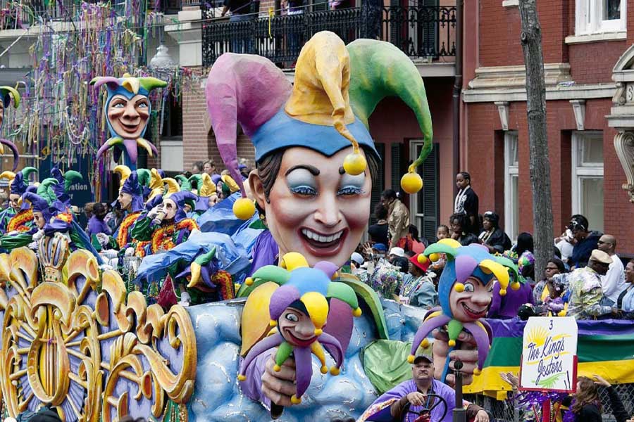 Giant jester head on float at New Orleans Mardi Gras parade
