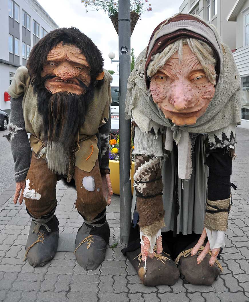 Grýla and Leppalúði. Grýla and Leppalúði are the two ogre parents of the 13 Yule Lads.