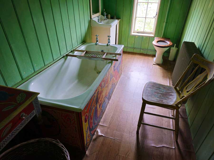 The bathroom known as The Green Room at Charleston Farmhouse Firle East Sussex