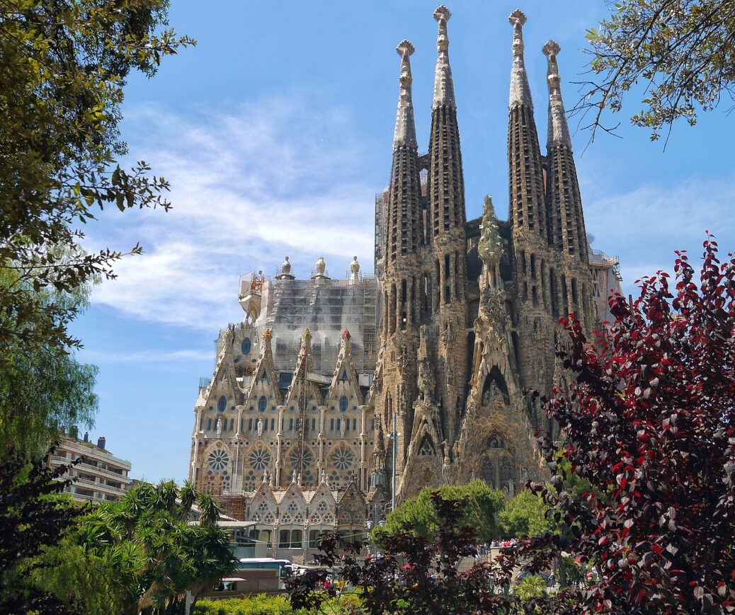 Sagrada Familia Patrice Audet from Pixabay